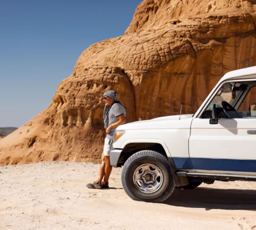 Hurghada Jeep Desert Tour With Geology Experience, Canyon Walk and Picnic
