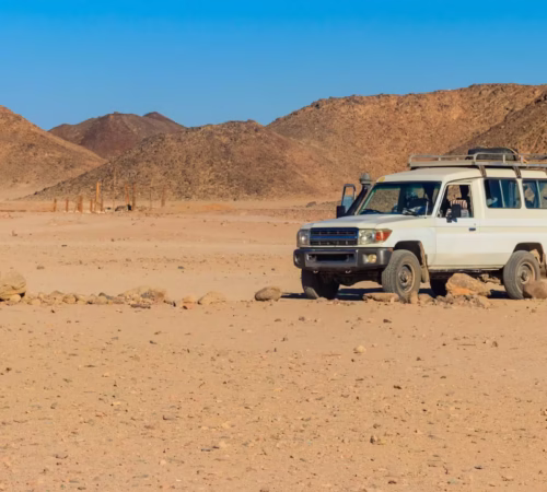 Hurghada Jeep Tour With Sunset Safari, Dinner, Show and Stargazing